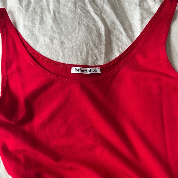 Worn once Reformation Kaila wrap dress in red - Picture 5 of 7